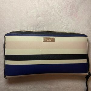 Kate Spade Zip Around Wallet